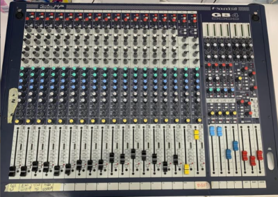 Electrónica en Zuera. Amplificadores , Sistemas de Audio. Reparación y puesta apunto